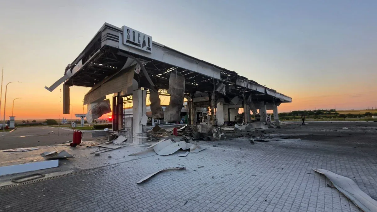 РФ атаковала АЗС SOCAR в Украине