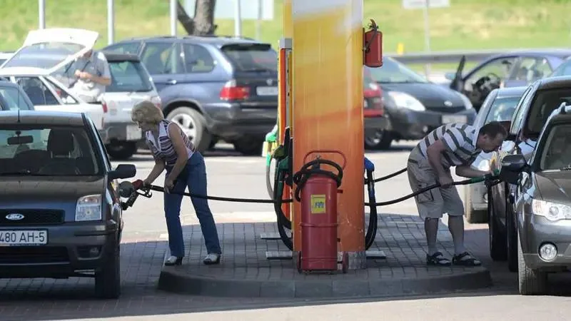 Russia sets record for gasoline imports from Belarus