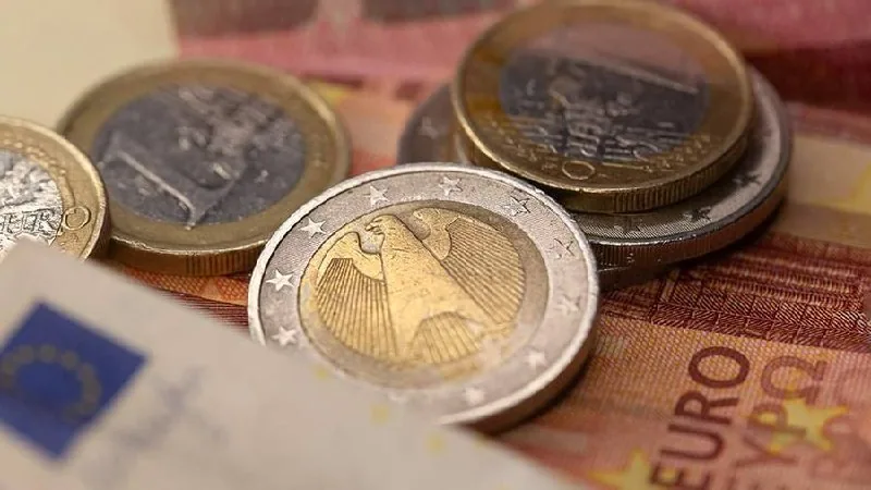 Manat Exchange Rates to World Currencies for August 12
