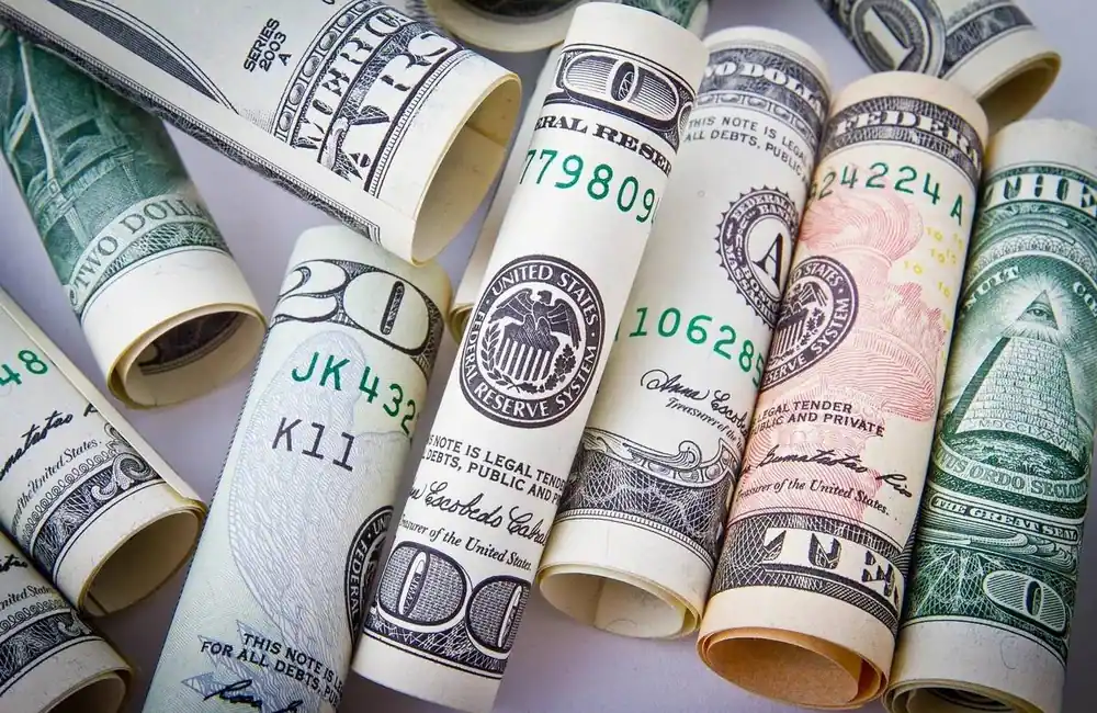 Курс маната к мировым валютам на 11 августа