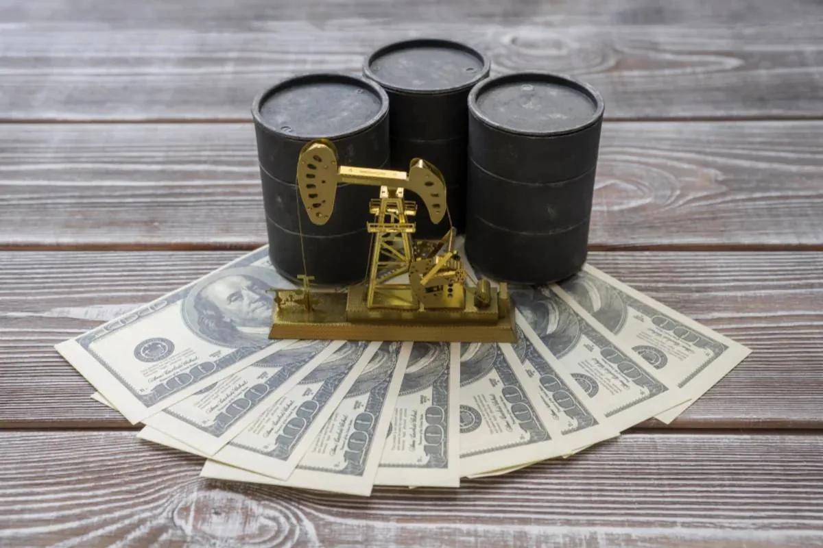 Цена нефти Azeri Light упала на 5% до $96,73 за баррель