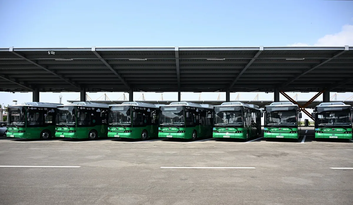 Azerbaijani President Reviews New Electric Buses and Railway Reconstruction in Nakhchivan