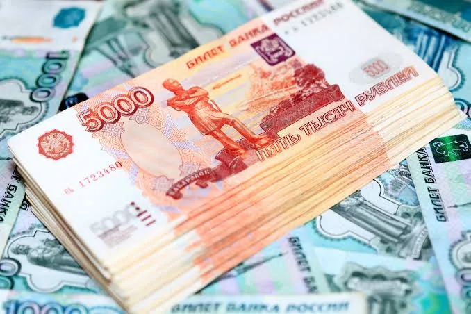 Денежная база в России выросла на 0,74% за неделю